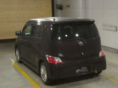 TOYOTA BB