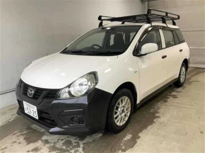 MAZDA FAMILIA VAN
