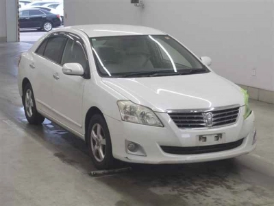 TOYOTA PREMIO