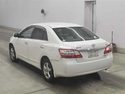 TOYOTA PREMIO