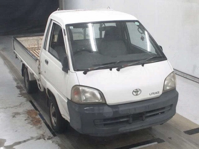 TOYOTA LITE ACE TRUCK