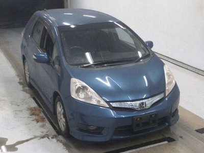 HONDA FIT SHUTTLE