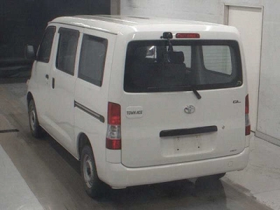 TOYOTA TOWN ACE VAN