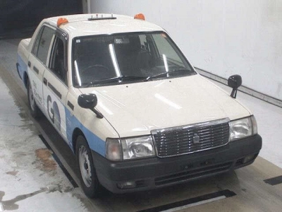 TOYOTA CROWN COMFORT
