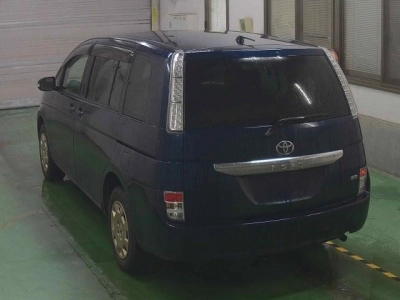 TOYOTA ISIS