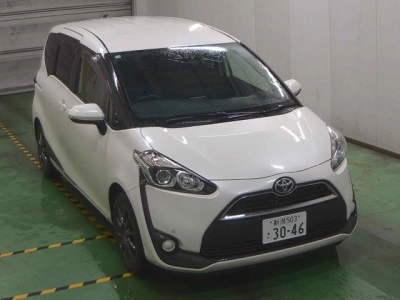 TOYOTA SIENTA