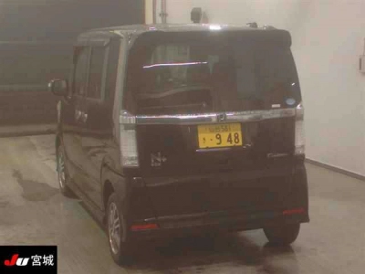 HONDA N BOX +