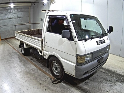 MAZDA BONGO BRAWNY TRUCK
