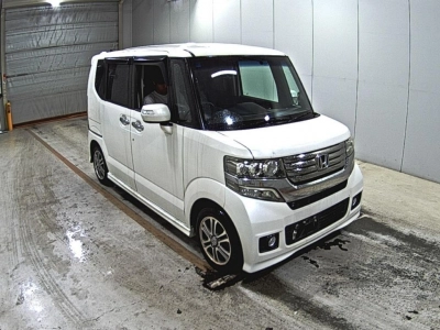 HONDA N BOX CUSTOM