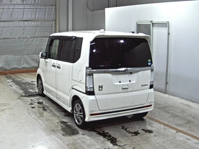 HONDA N BOX CUSTOM