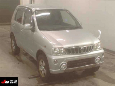 DAIHATSU TERIOS KID