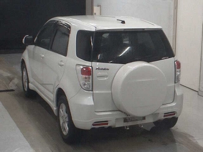TOYOTA RUSH