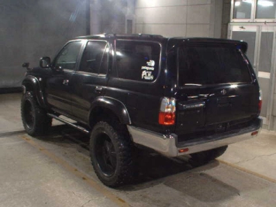 TOYOTA HILUX SURF