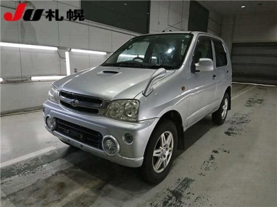 DAIHATSU TERIOS KID