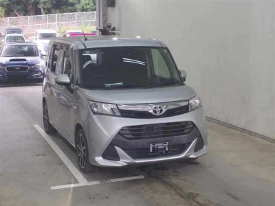 TOYOTA TANK