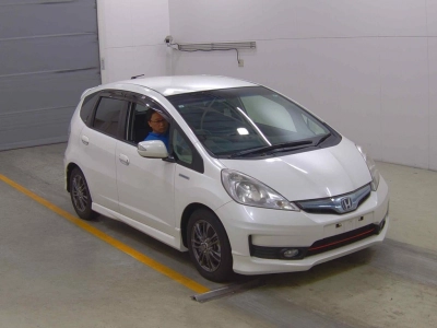 HONDA FIT HYBRID