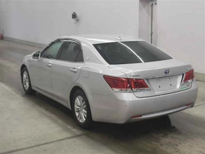 TOYOTA CROWN HYBRID