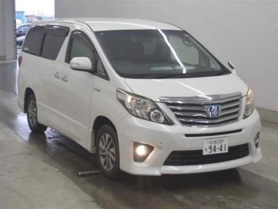 TOYOTA ALPHARD