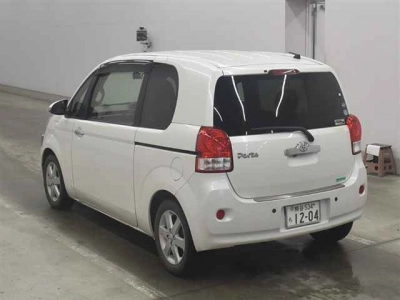 TOYOTA PORTE
