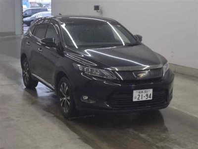 TOYOTA HARRIER