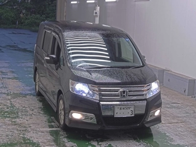 HONDA STEPWGN SPADA
