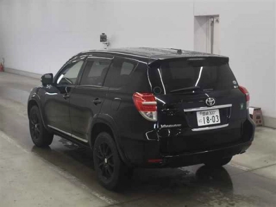 TOYOTA VANGUARD