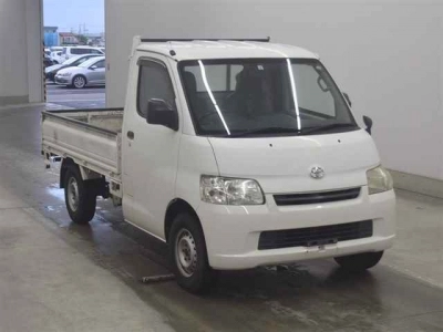 TOYOTA LITE ACE TRUCK