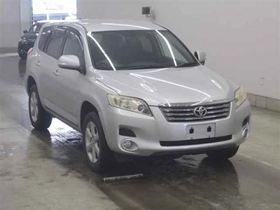 TOYOTA VANGUARD