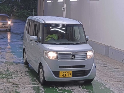 HONDA N BOX