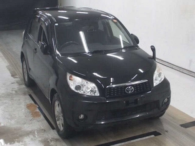 TOYOTA RUSH