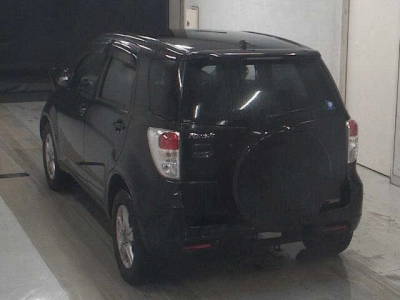 TOYOTA RUSH