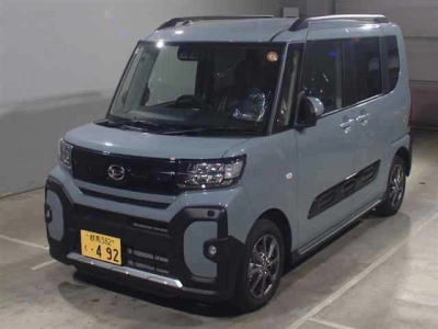 DAIHATSU TANTO FUN CROSS