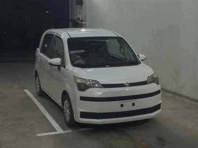 TOYOTA SPADE