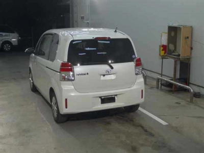 TOYOTA SPADE