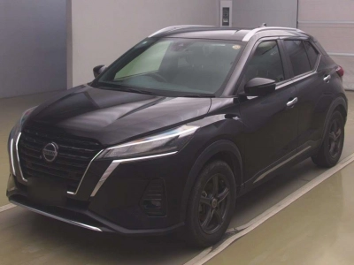 NISSAN KICKS