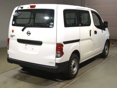NISSAN NV200 VANETTE VAN