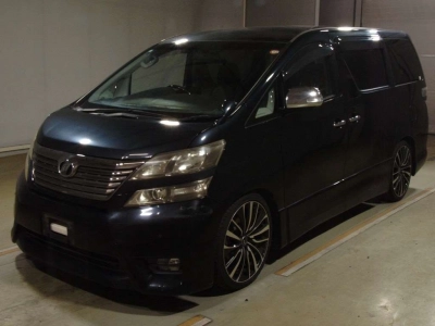 TOYOTA VELLFIRE