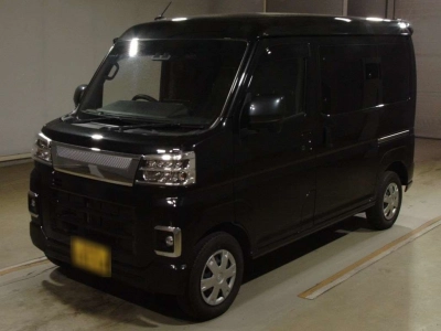 TOYOTA PIXIS VAN