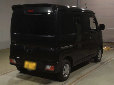 TOYOTA PIXIS VAN