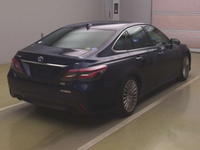 TOYOTA CROWN HYBRID