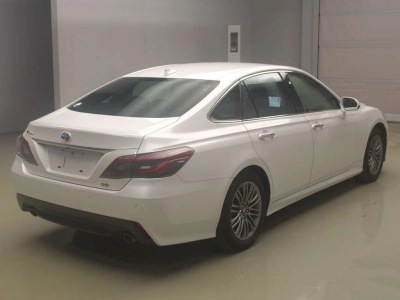 TOYOTA CROWN HYBRID