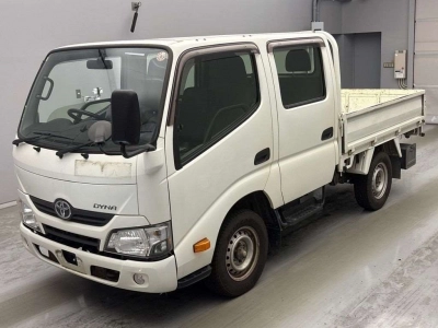 TOYOTA DYNA TRUCK