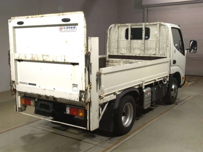 TOYOTA DYNA TRUCK