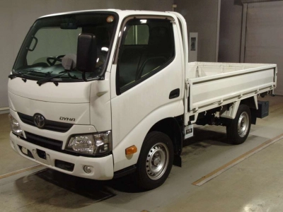 TOYOTA DYNA TRUCK