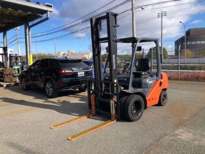TOYOTA  FORKLIFT 