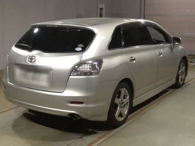 TOYOTA MARK X ZIO