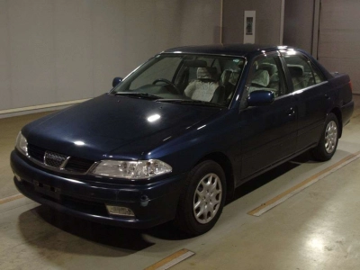 TOYOTA CARINA