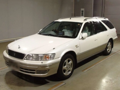 TOYOTA MARK II QUALIS