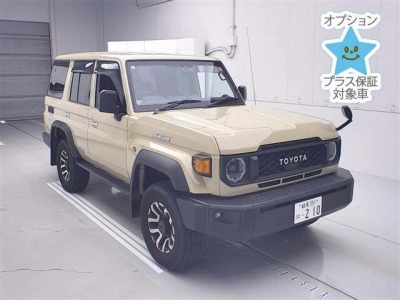TOYOTA LAND CRUISER 70