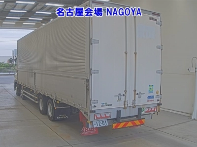 ISUZU GIGA